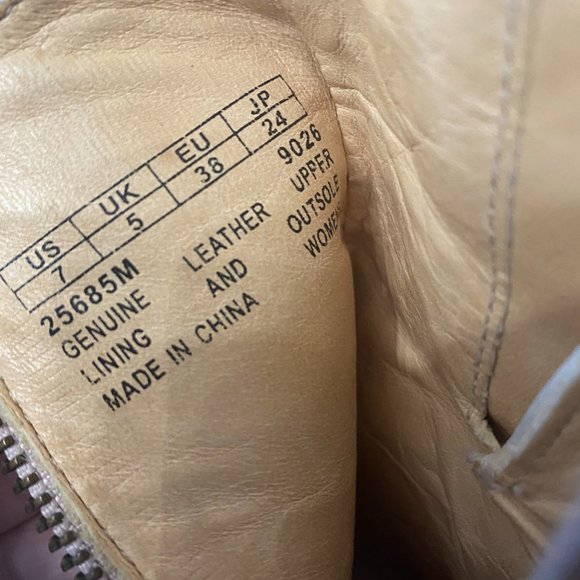 Timberland Suede Booties - Picture 9 of 10